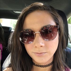 Meet your Posher, Aubrie